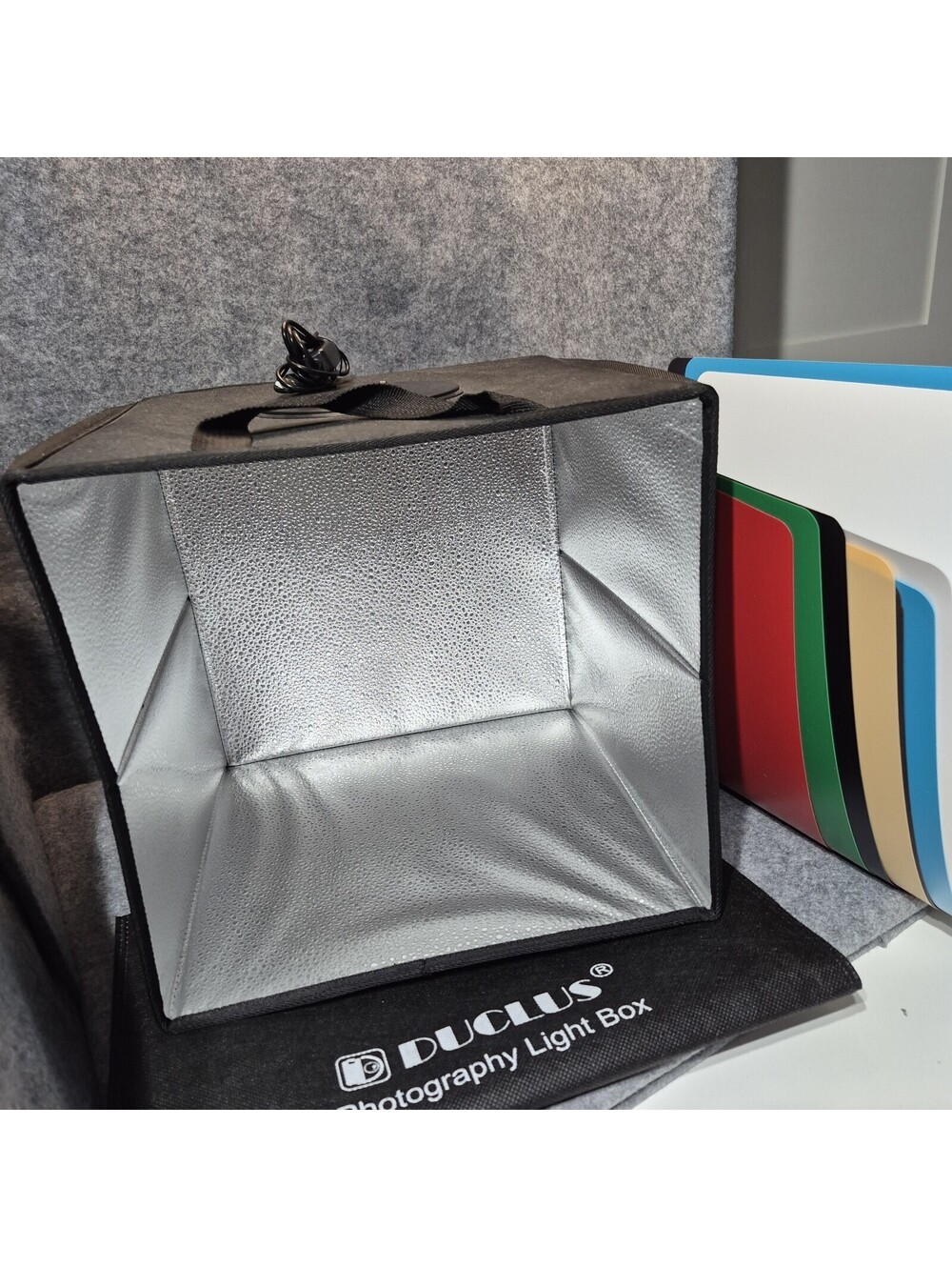 DUCLUS - Portable Photography LED Light Box - 12 x 12 x 12 in